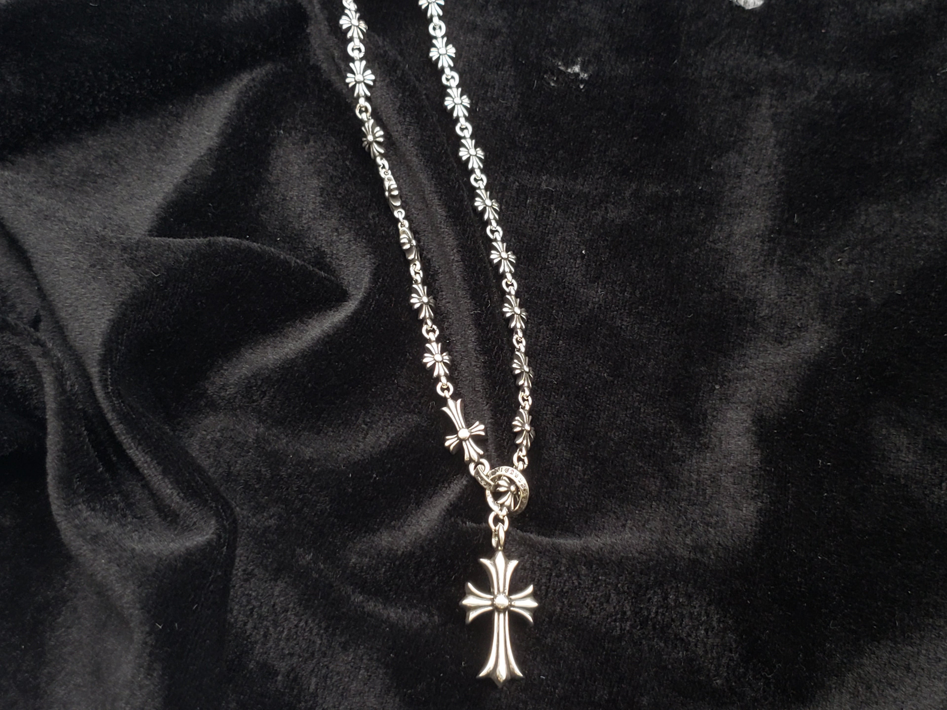 Chrome Jewels Cross Adjustable Chain Necklace