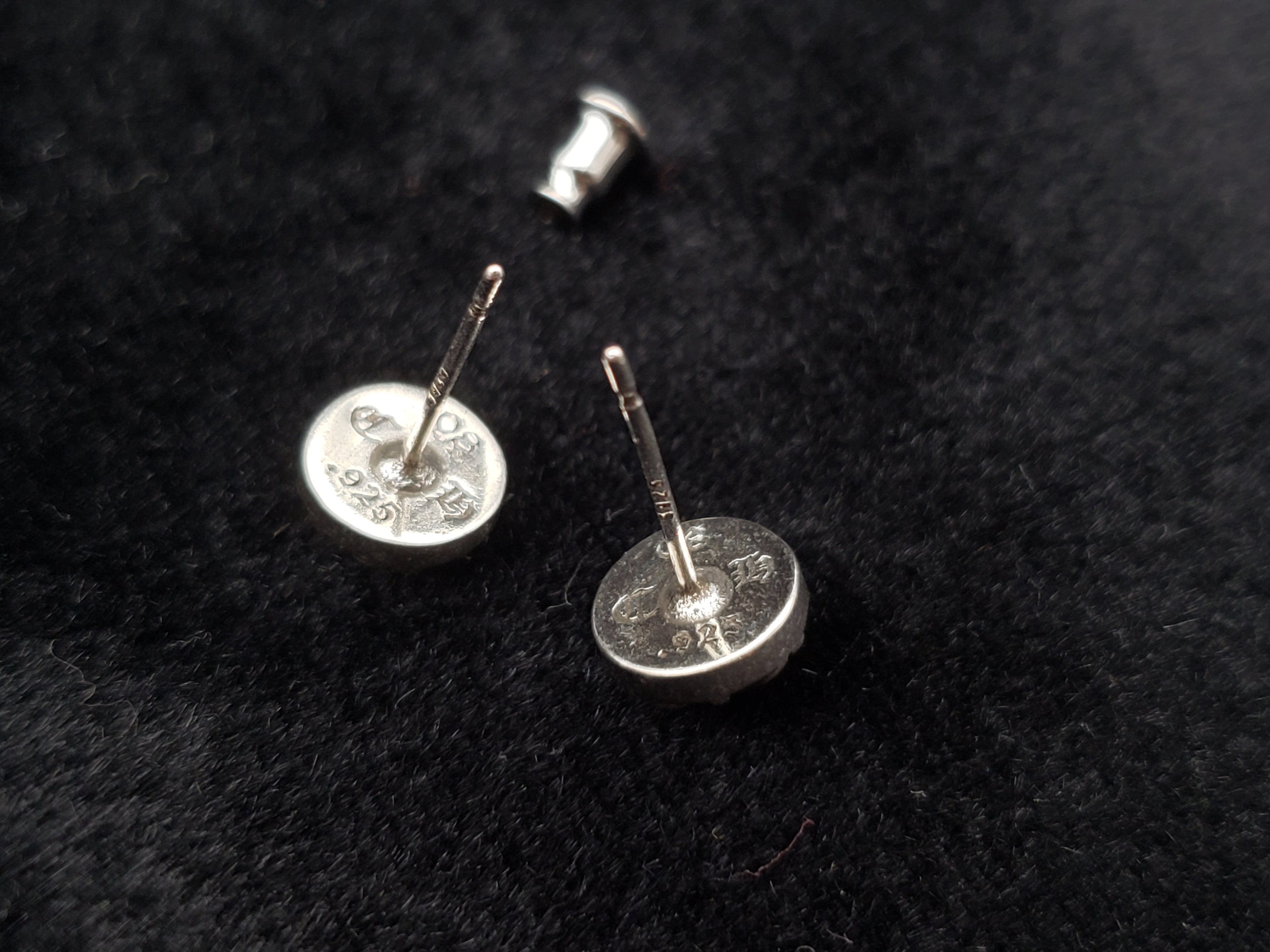 Chrome Design Vintage Round Cross Earrings