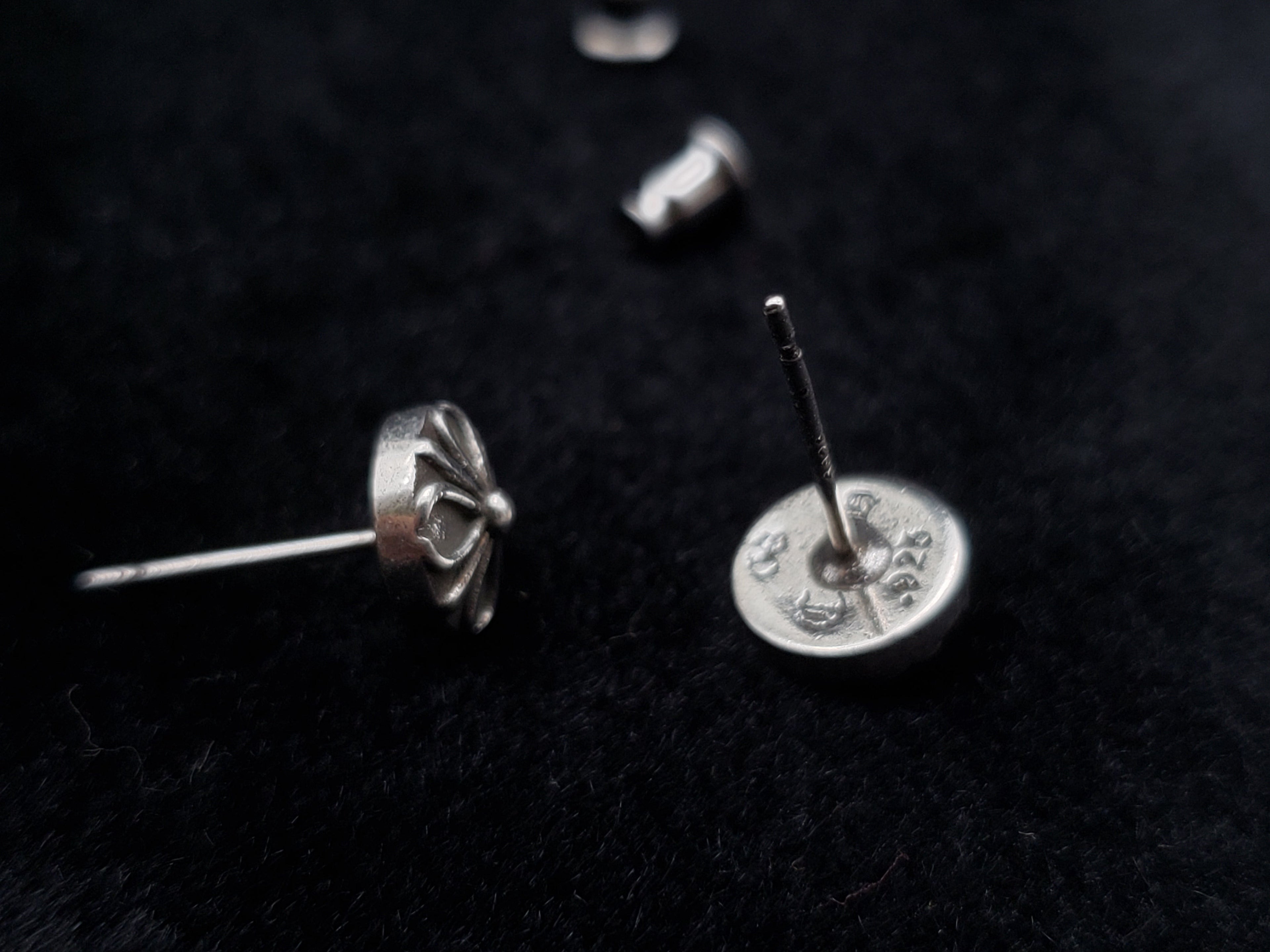 Chrome Design Vintage Round Cross Earrings