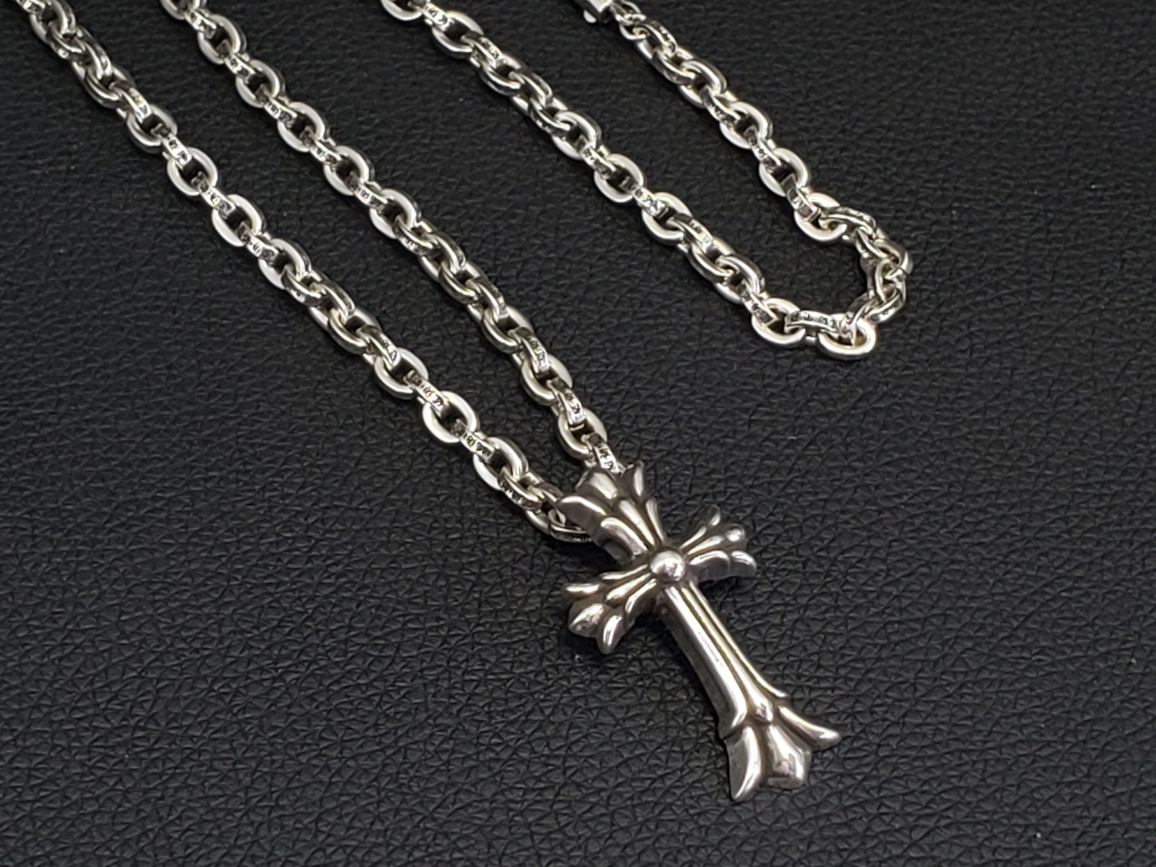 Chrome Design Double Cross Necklace New