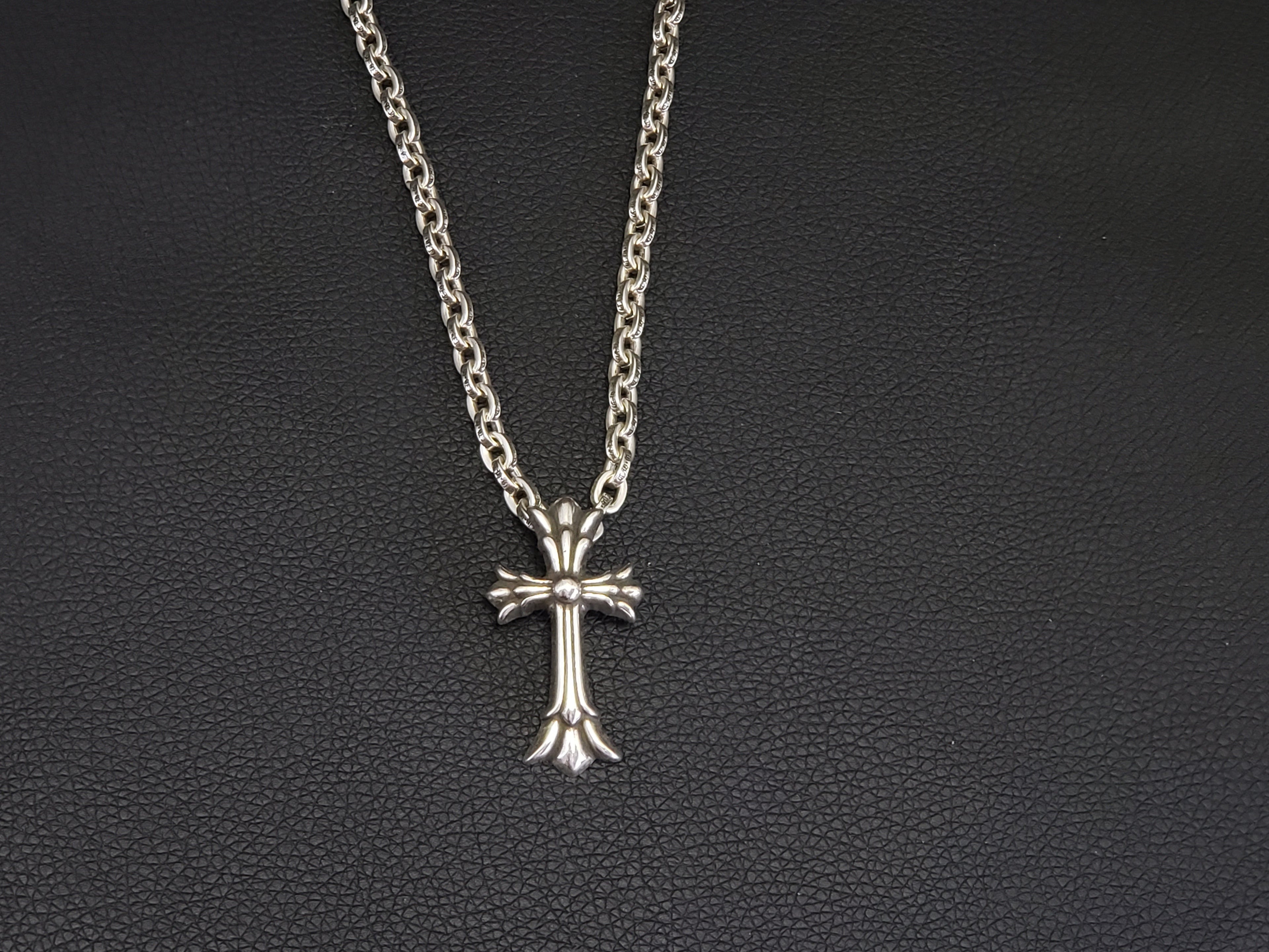 Chrome Design Double Cross Necklace New