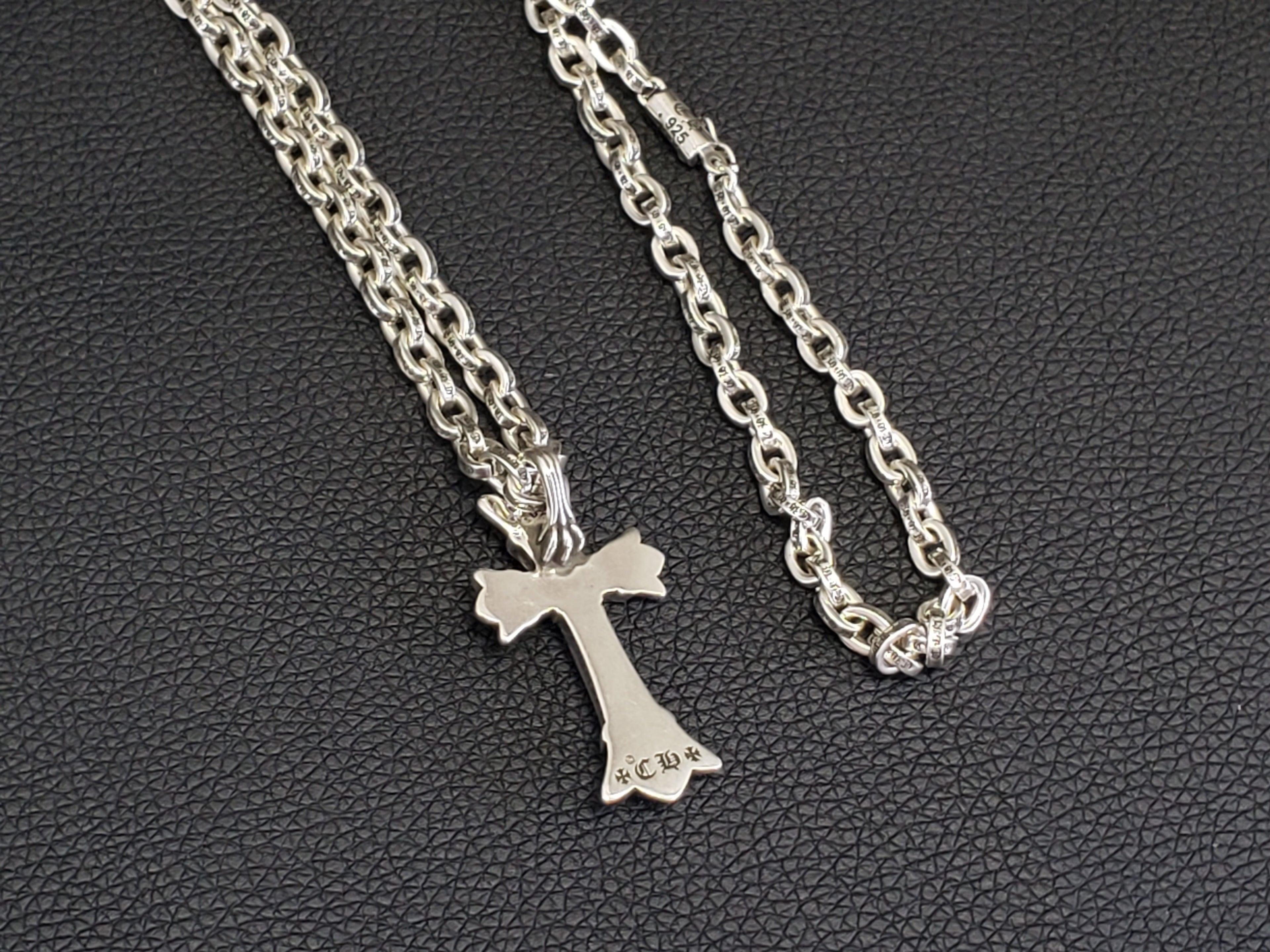 Chrome Design Double Cross Necklace New