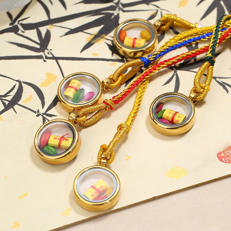 PurePeak Five Directions God of Wealth Thangka Pendant (19mm)