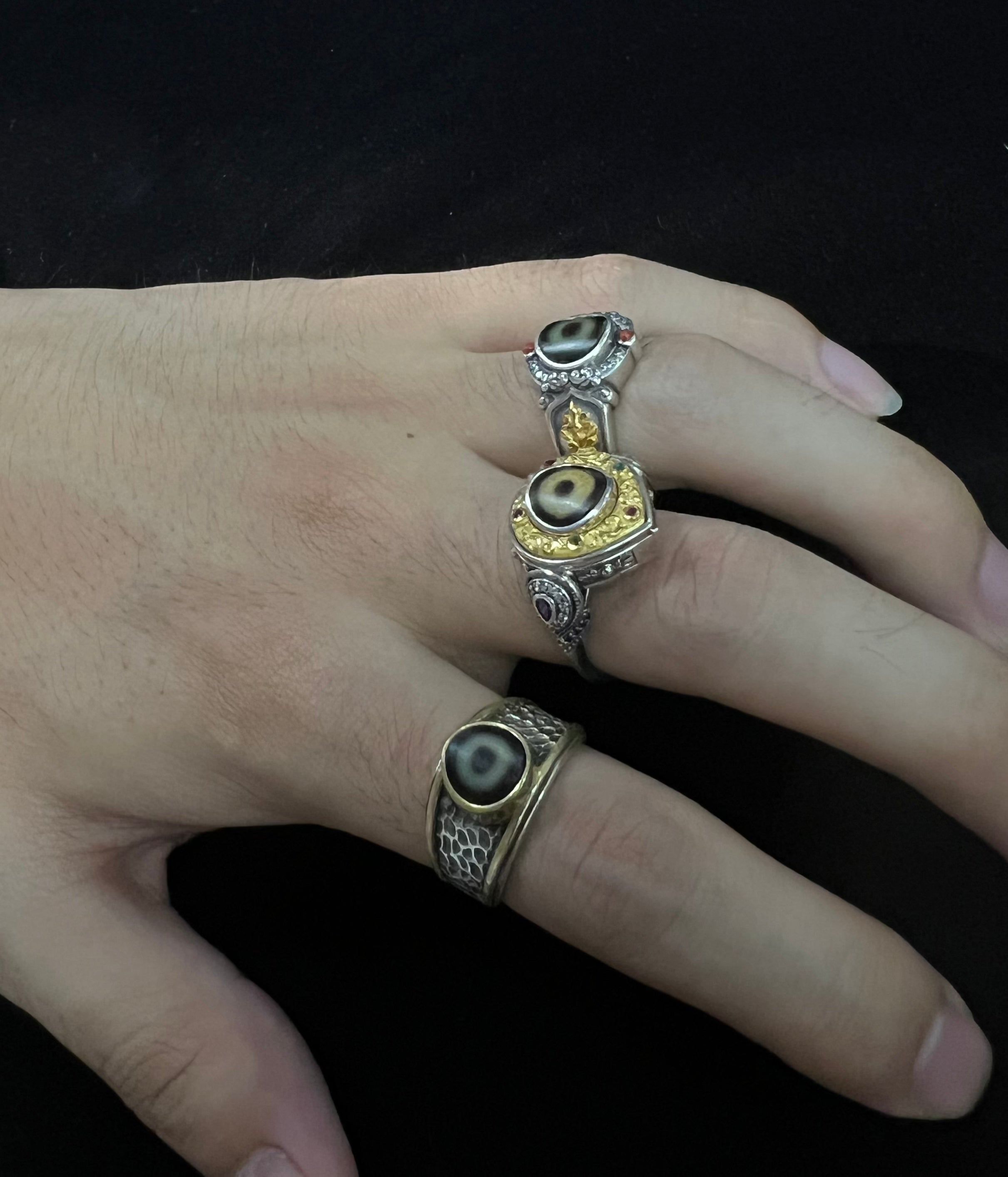 PurePeak Single-Eye Dzi Protection Ring