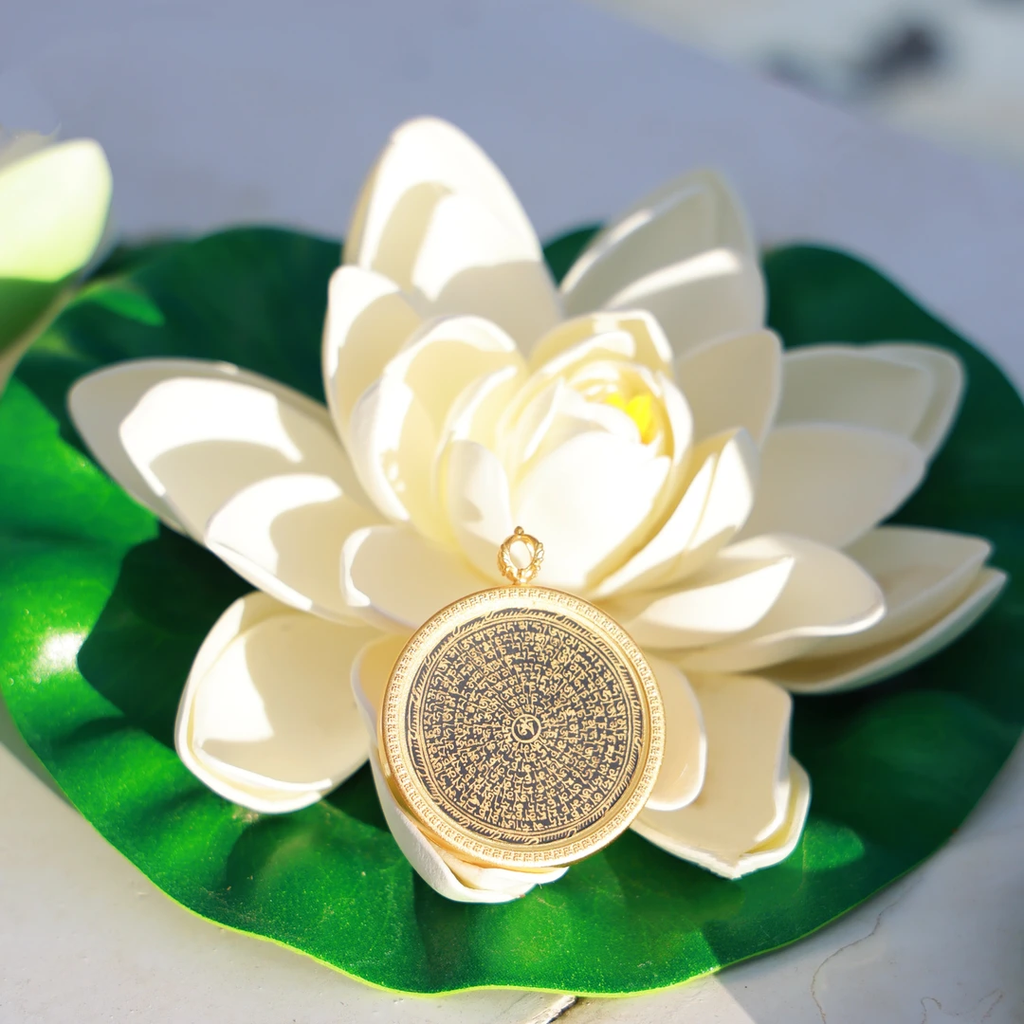 PurePeak Black Gold Om Mani Padme Hum Thangka Pendant