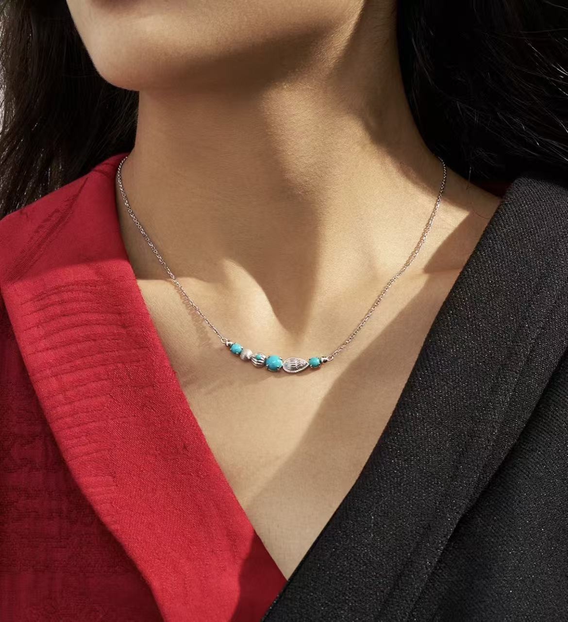 PurePeak “Mountains Conch Series” Fluid Drop Earrings