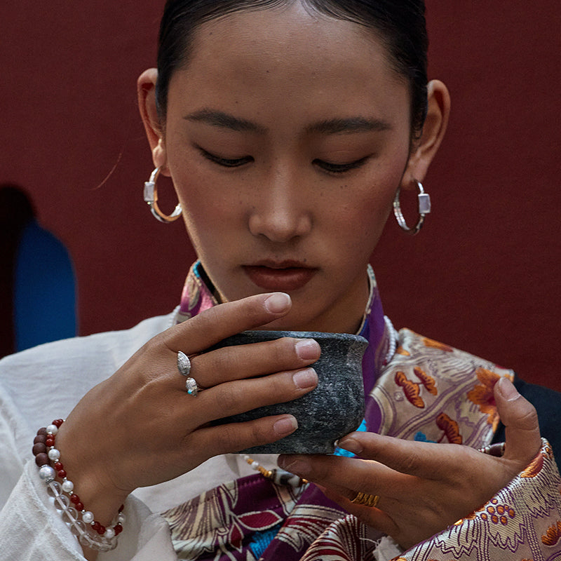 PurePeak “Eternal Glacier Series” Contour Flow Hoops