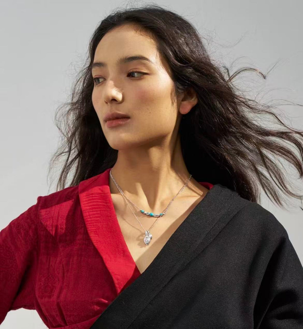 PurePeak “Mountains Conch Series” Fluid Drop Earrings